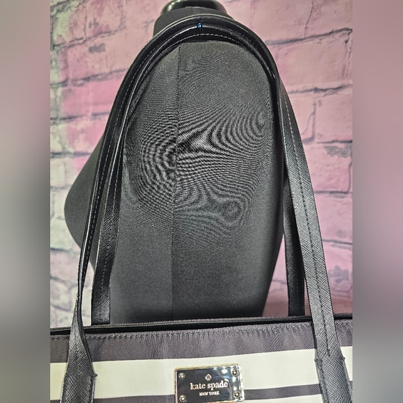 NWOT Kate Spade Nylon Baby Bag - Picture 7 of 12